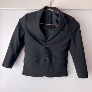 CALVIN KLEIN
Little Boys Infinite Stretch Suit Jacket + Pants